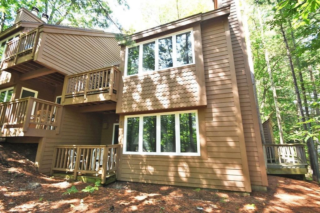 18 South, Glen Arbor