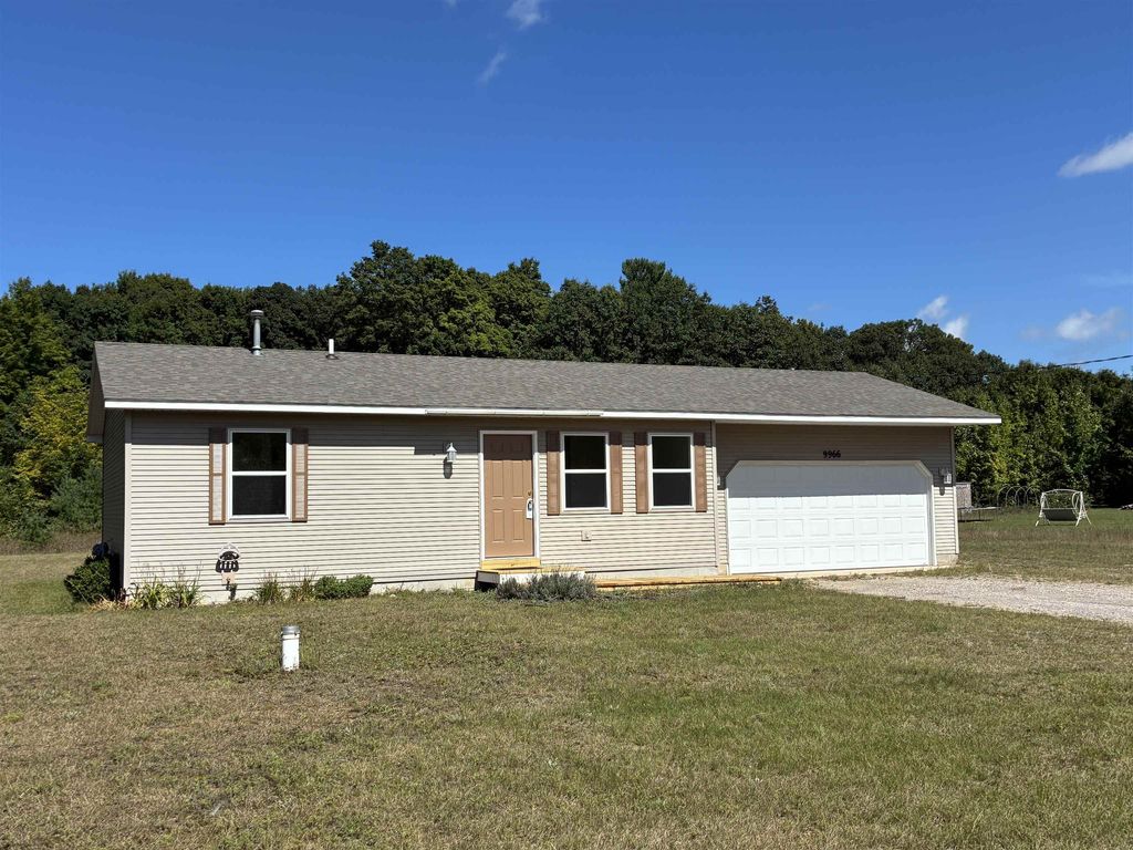 9966 Cedar Run, Traverse City