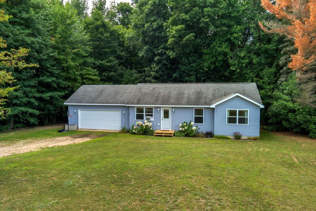 154 N Wood Meadows, Buckley