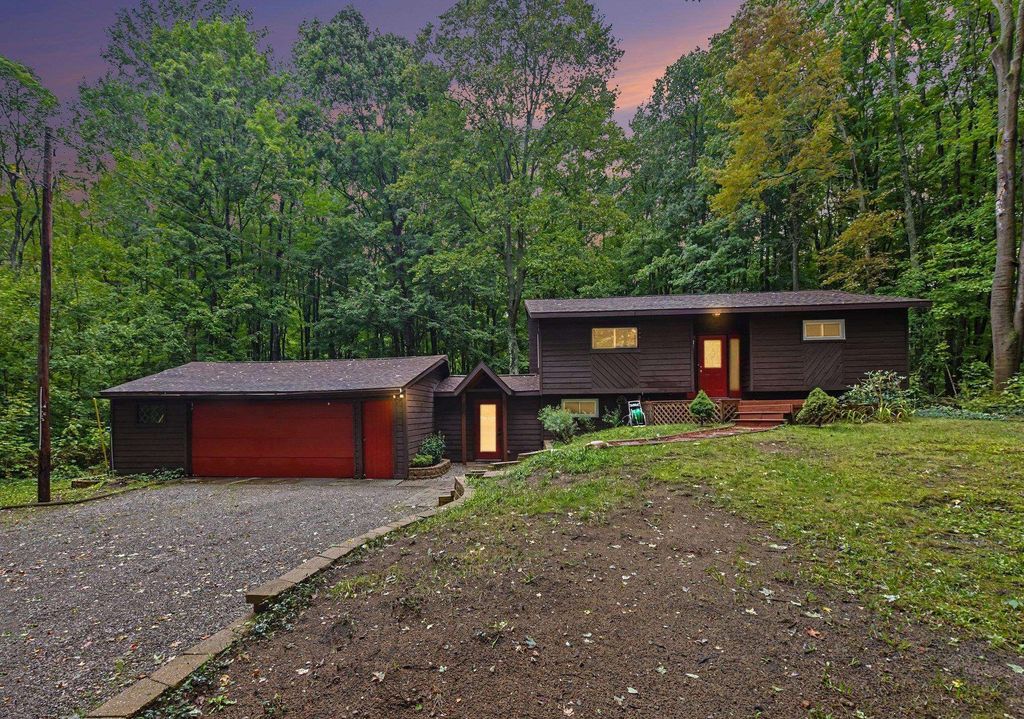 19430 Cedar Run, Traverse City