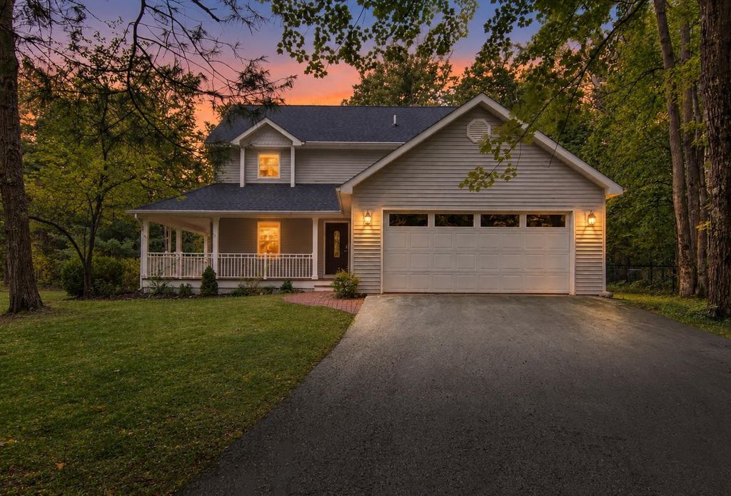 151 Dubonnet, Interlochen
