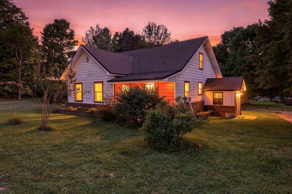 1523 Se Hatley Rd, Fife Lake