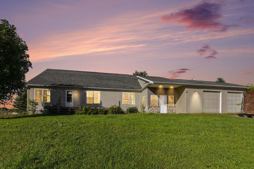 1600 Secor Farm, Traverse City