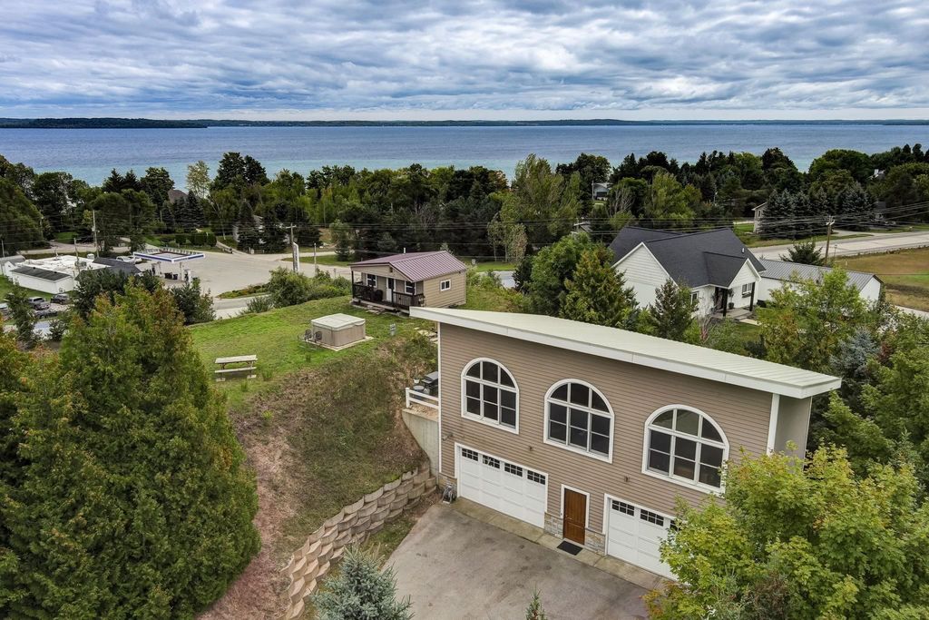 5859 S Bridget Rose, Suttons Bay