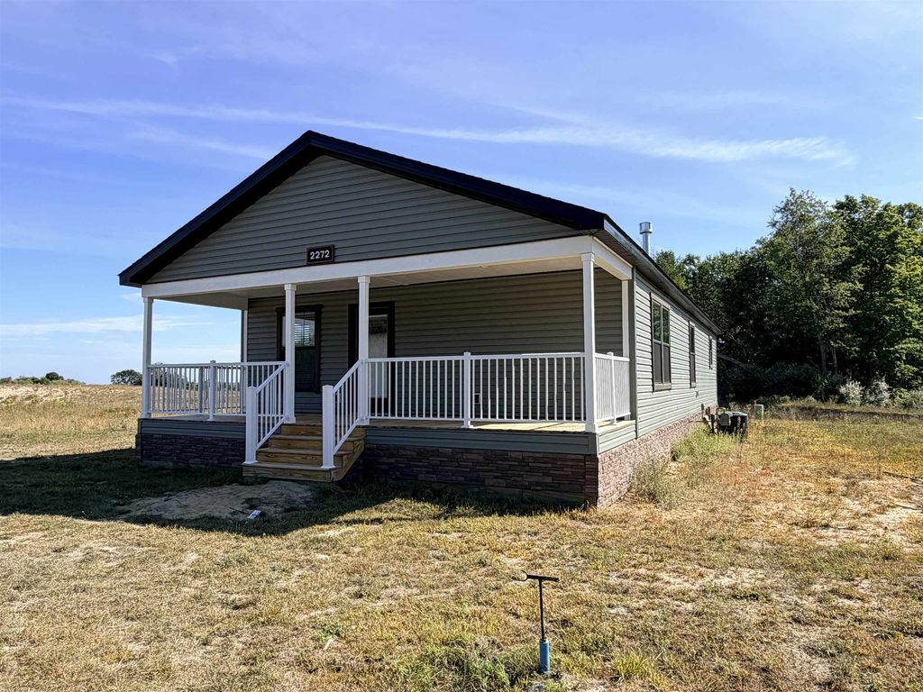 2272 Vista View, Traverse City