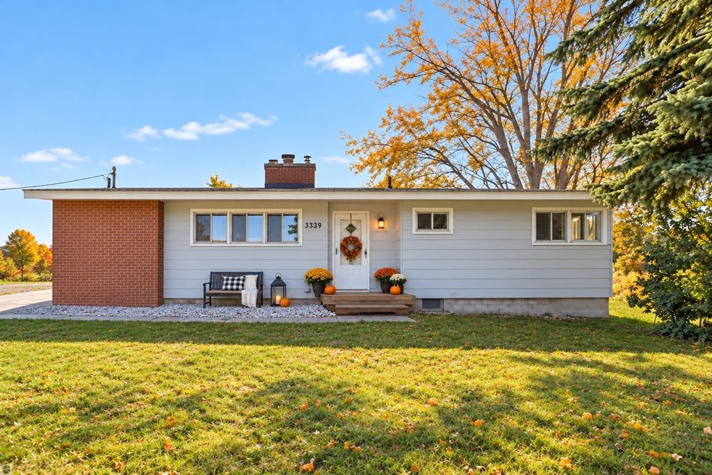 3339 Hartman Rd, Traverse City