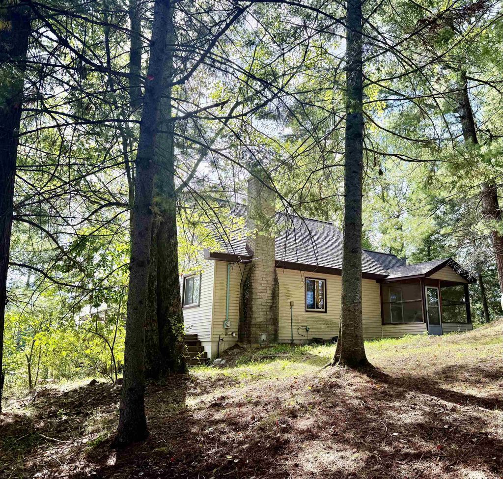 7224 E Stoney Corners Rd, Falmouth