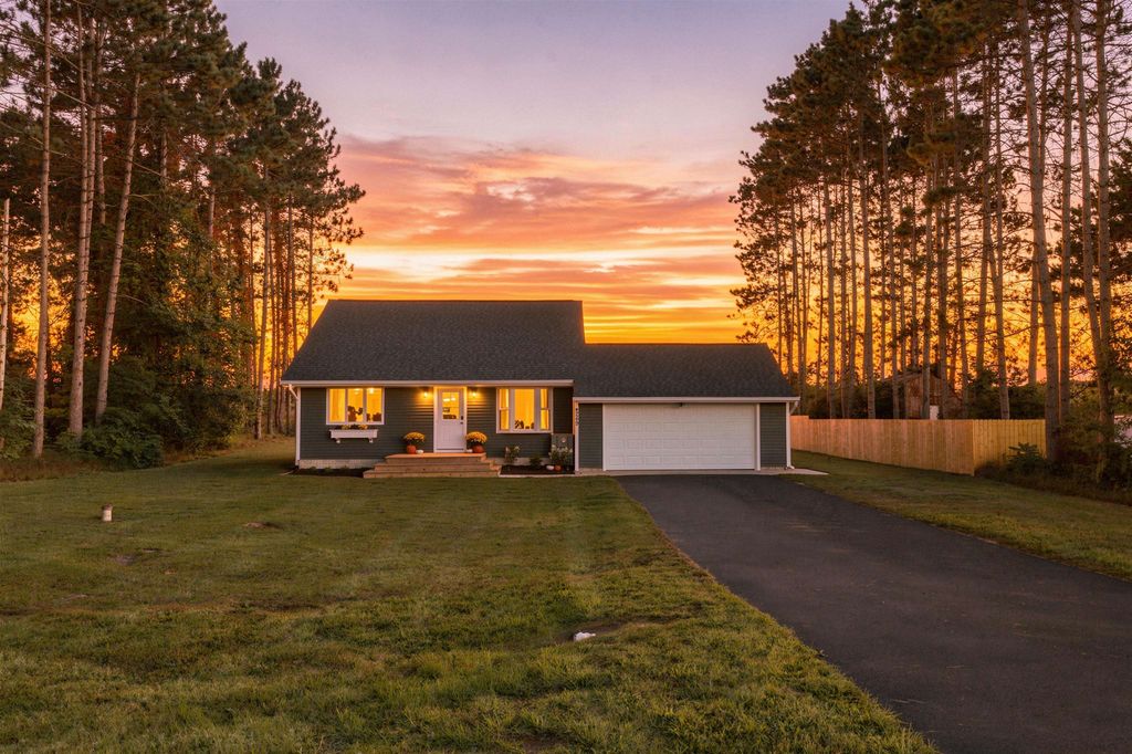 4269 Bridlewood, Traverse City