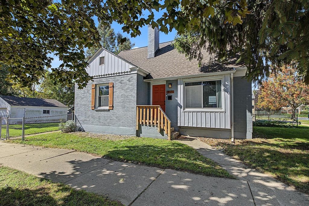 101 Sw Marion, Grand Rapids