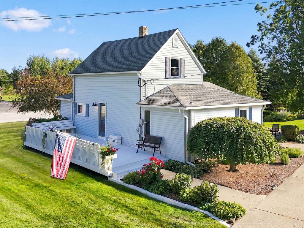 7008 Cairn, Kewadin