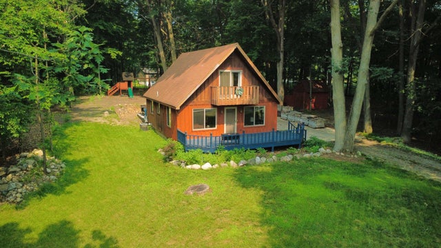 1026 Kent, Broomfield township