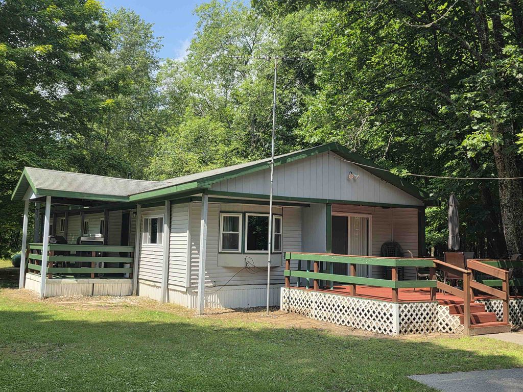 7931 Ne Twin Lake, Mancelona
