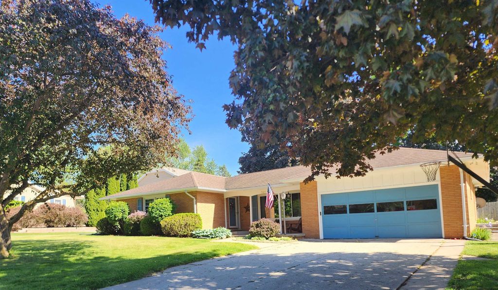 540 Fairlane, Alma city