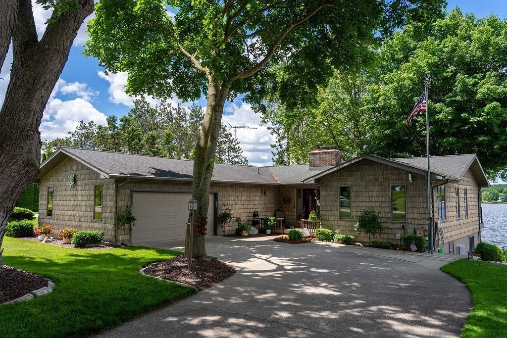 1056 Clubhouse, Sherman township