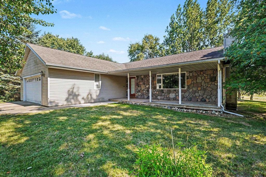 935 S Crawford Rd, Union charter township