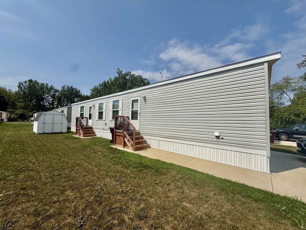1062 Jefferson, Union charter township