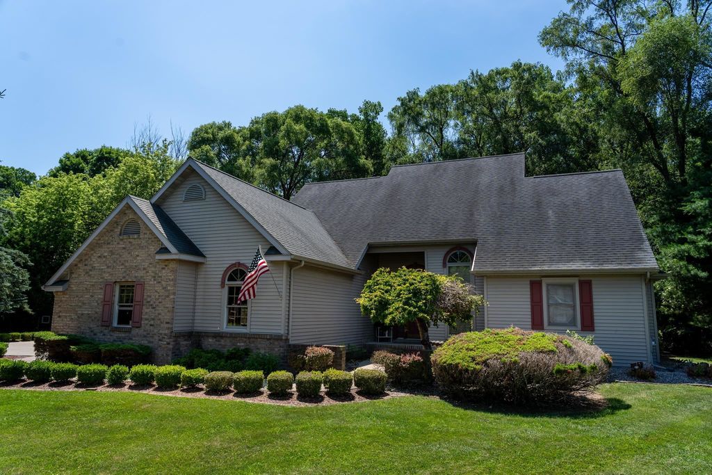 3106 Hunters, Union charter township