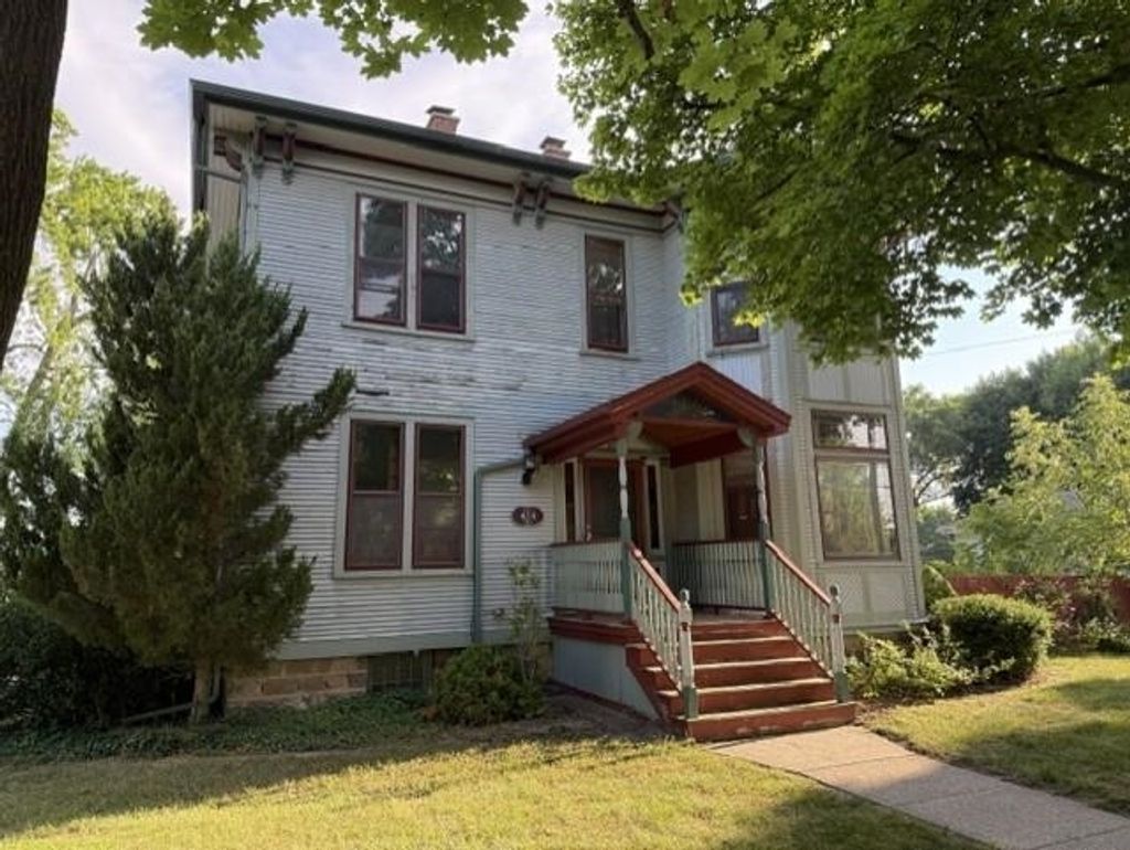 424 Center, Alma city