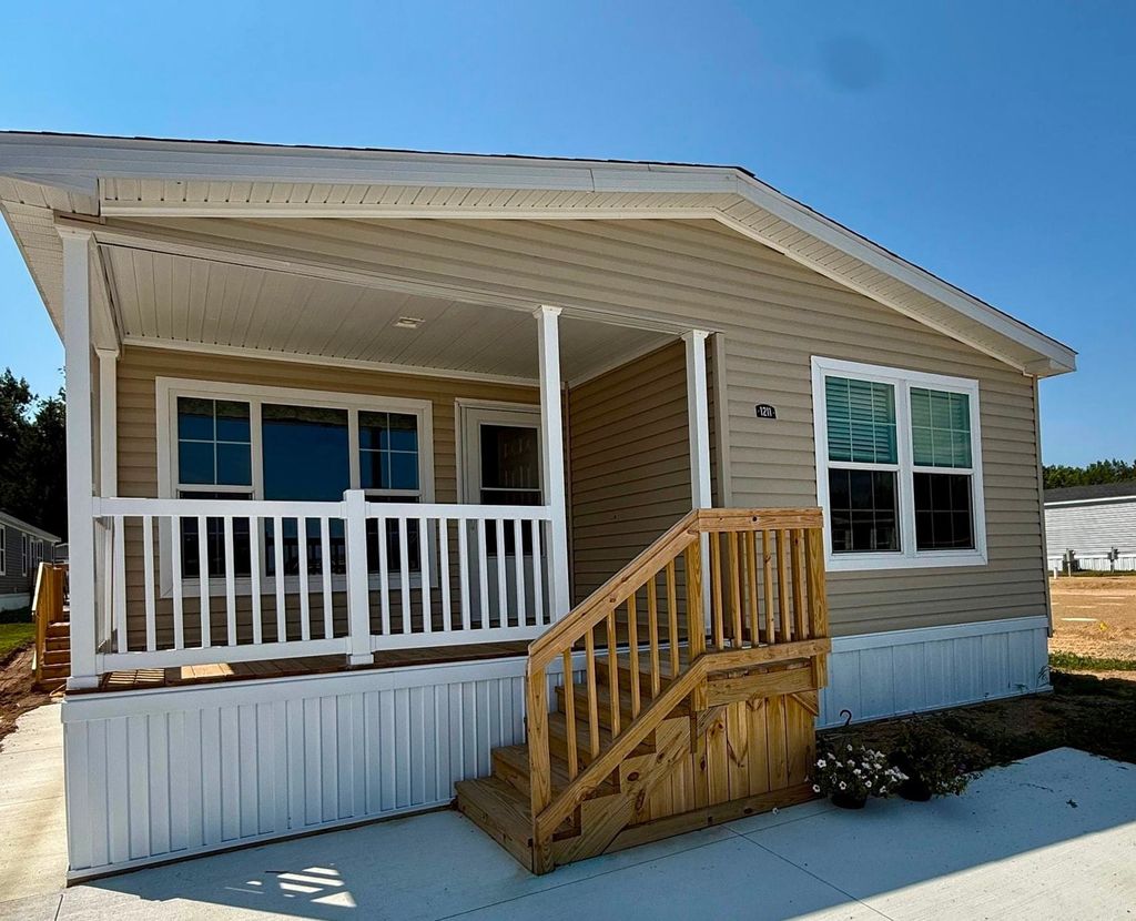 1211 Wellington, Union charter township