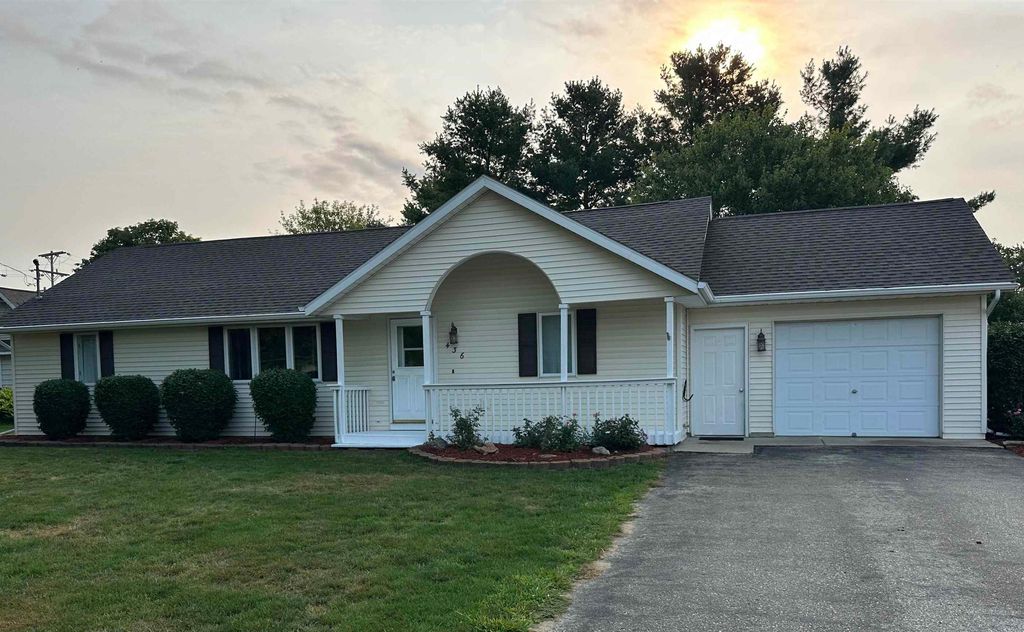 436 N Chippewa, Coe township