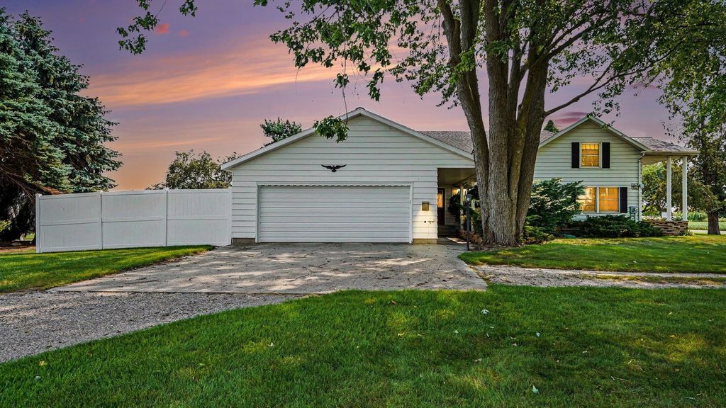 385 S Ely, Newark township