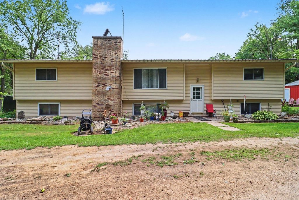 1278 N Waldron, Ferris township