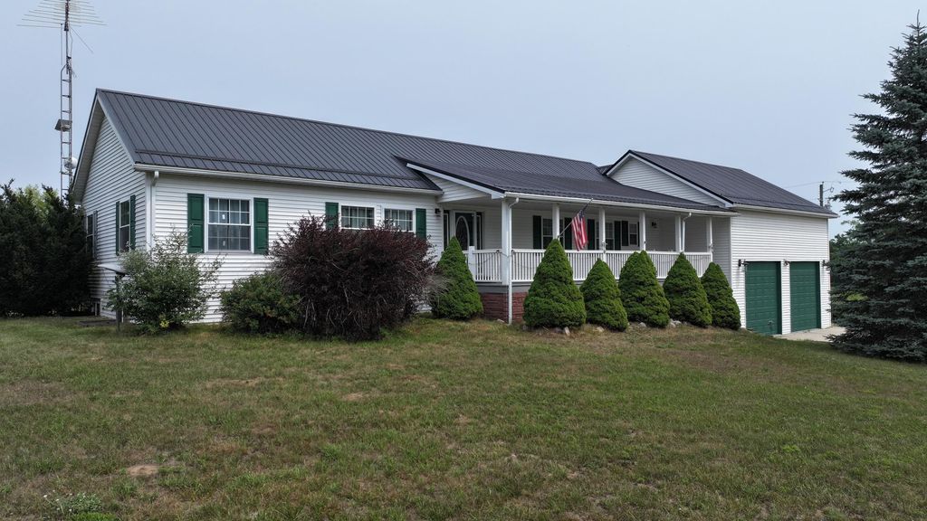1190 Arthur, Sheridan township