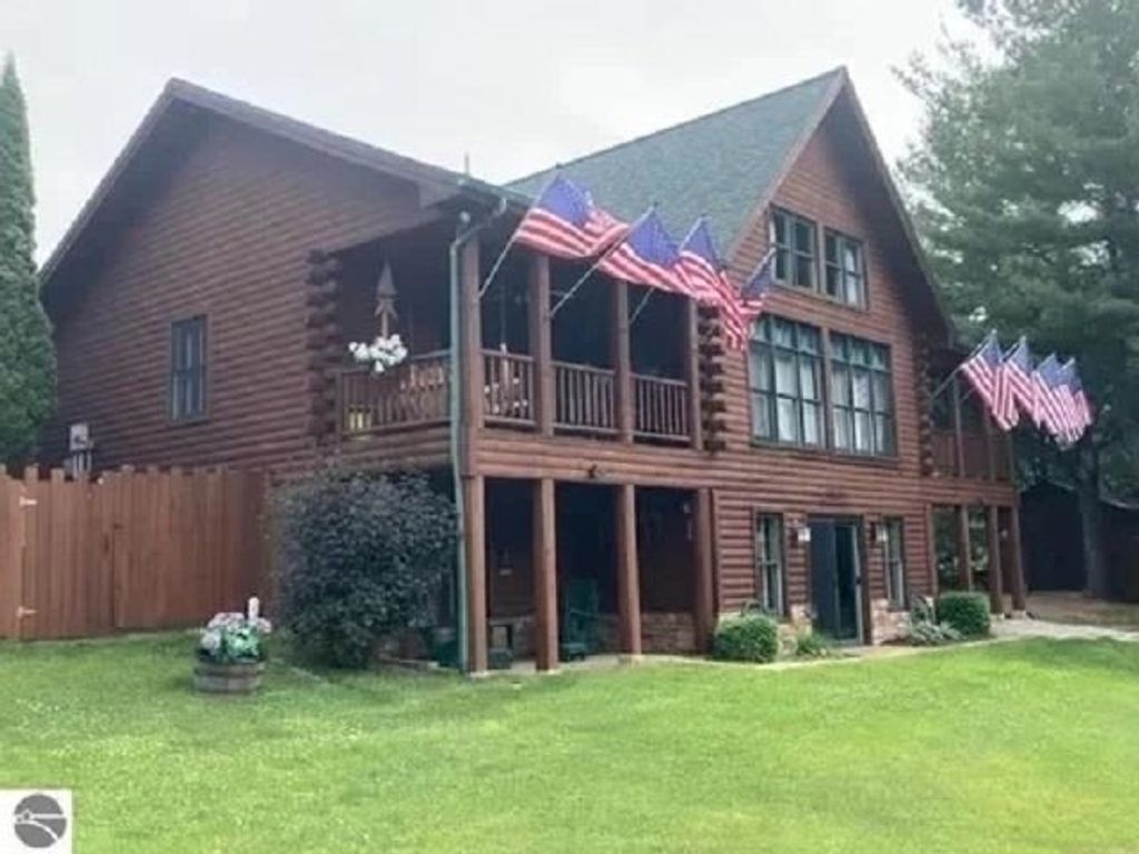 7230 Power, Helena township
