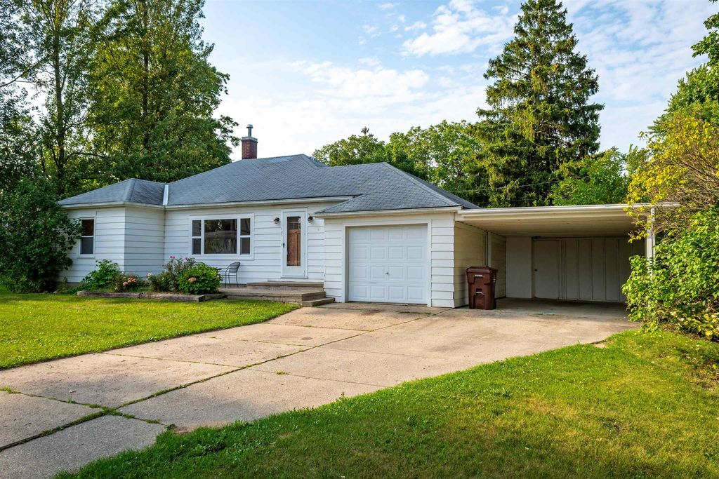 121 E Maple, Shepherd village