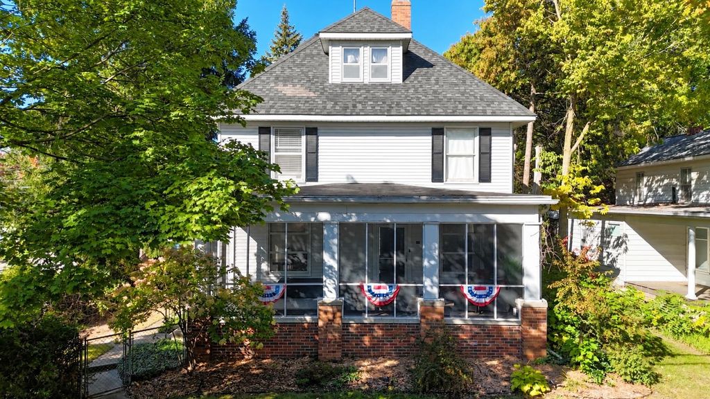 215 E Lincoln, Mount Pleasant