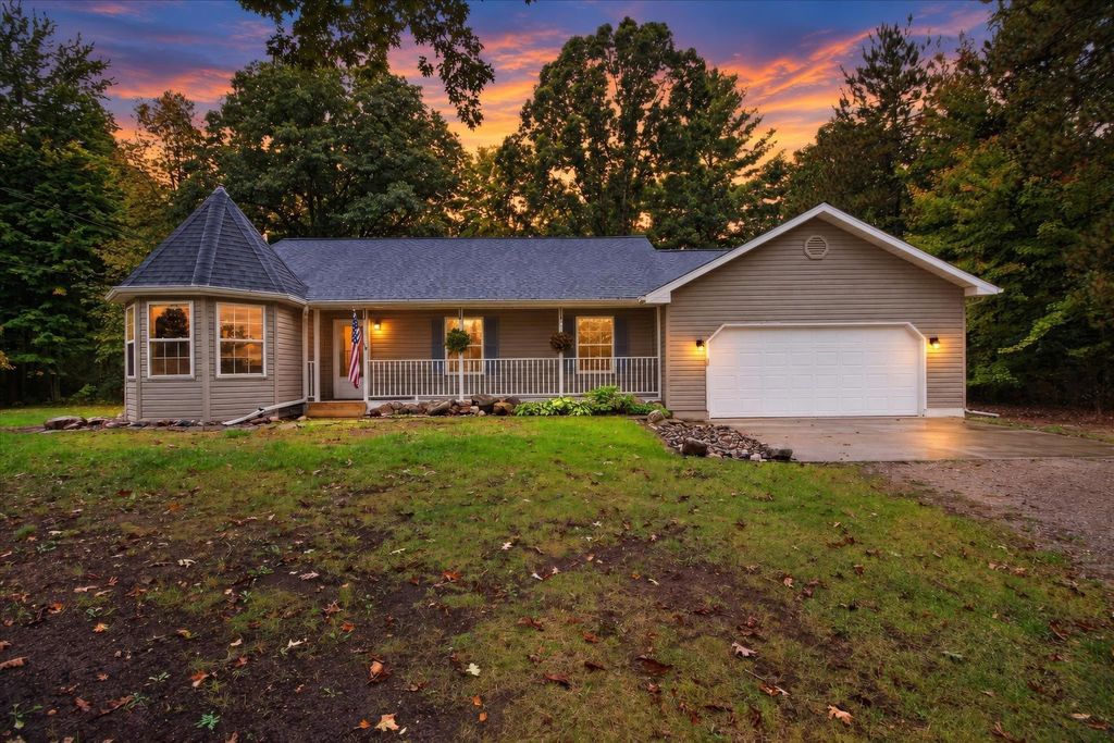 4325 W Tyler Rd, Alma