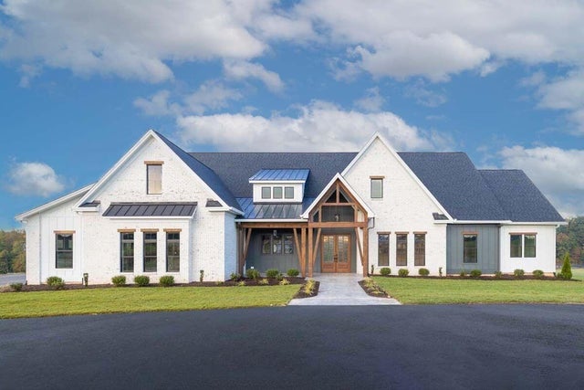 21140 Chubb Road, Lyon charter township