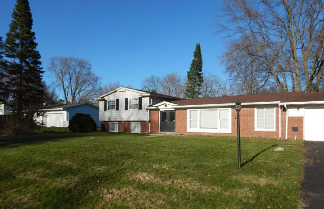 7209 Stonebrook Road, West Bloomfield charter township