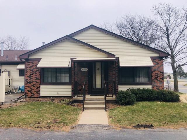 40105 Newport Drive Unit: 358, Plymouth charter township