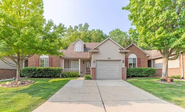 392 Woodfield Square Lane, Brighton city