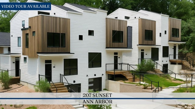 207 Sunset Road, Ann Arbor city