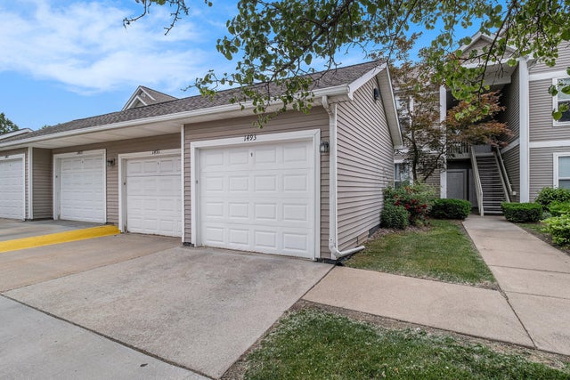 1493 Fox Pointe Circle, Pittsfield charter township