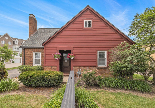 570 S Maple Road, Ann Arbor city