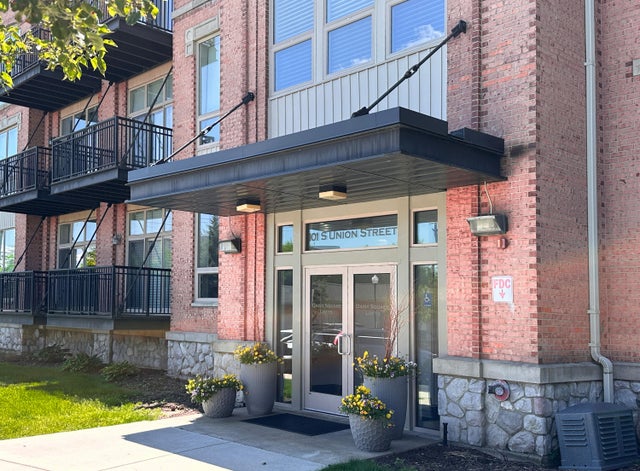 101 S Union Unit: 118, Plymouth city