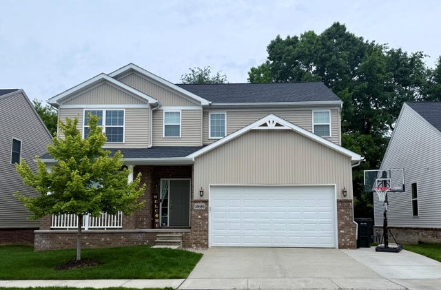 59680 Twin Pines Drive, Lyon charter township