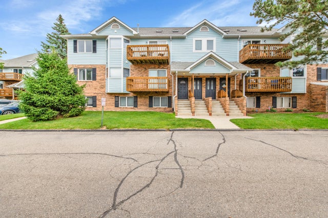 221 Pinewood Circle, Plymouth city