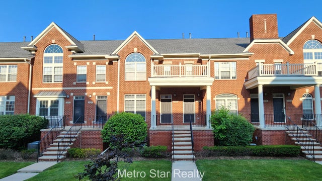 1418 Ashford Court, Troy city
