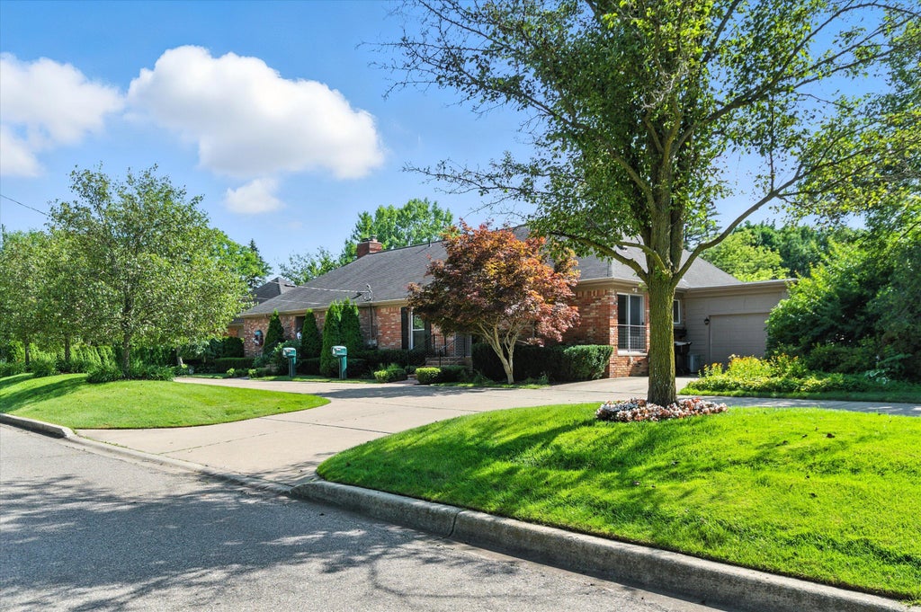 1829 Stonycroft Lane, Bloomfield Hills city