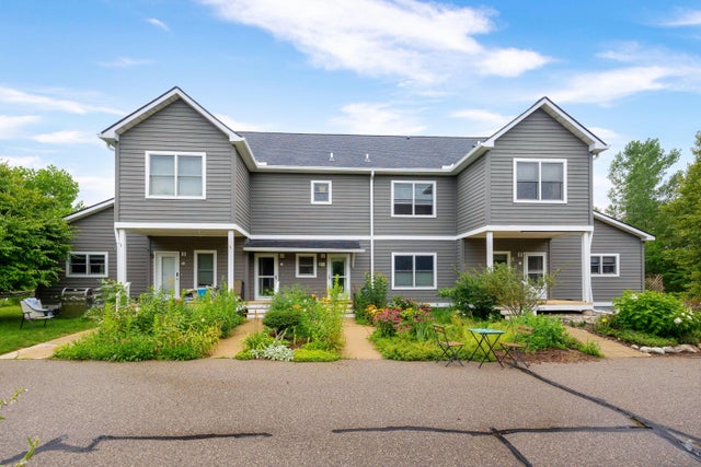 560 Little Lake Drive Unit: 23, Scio township