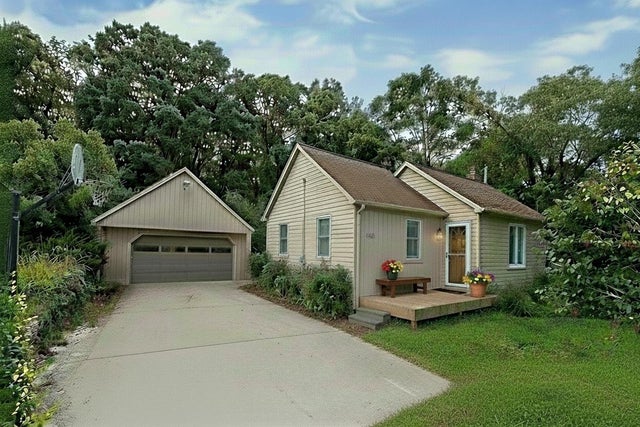 945 Rose Drive, Scio township