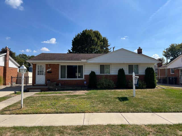 19436 Donna Street, Livonia city