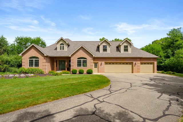 332 Blarney Lane, Gun Plain township