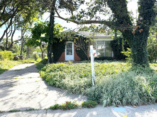 1211 Washtenaw Avenue, Ypsilanti city
