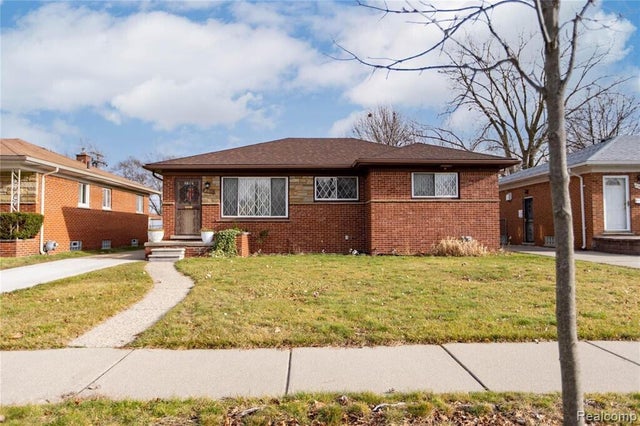 21630 Westhampton Street, Oak Park city
