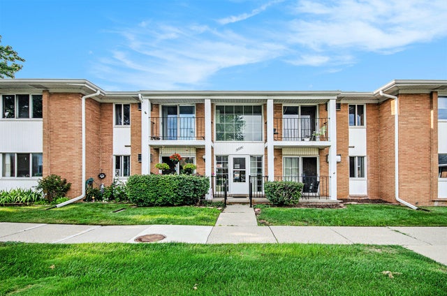 8226 Huntington Street Unit: 24, Westland city